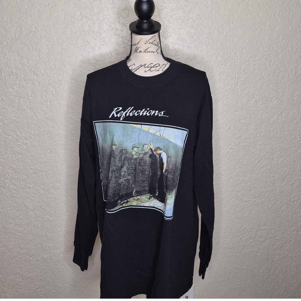 Vintage Reflections Vietnam Veterans Memorial Lee Teter Black Long Sleeve Tee L